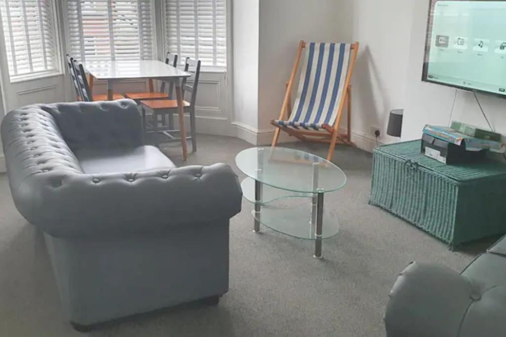 Orme View Dog Friendly Apartment Лландидно Экстерьер фото